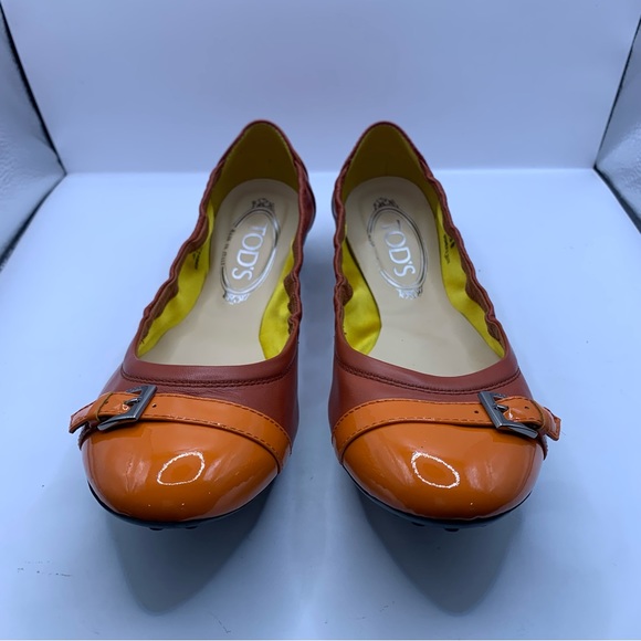 Tod's Womens Leather Buckle Ballet Flats Bright Orange 38 US 8 Slip On Cap Toe - Picture 2 of 11